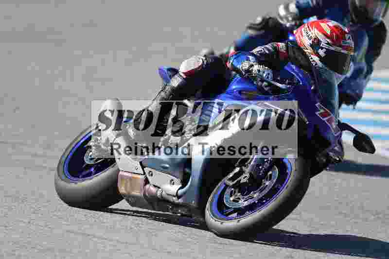 Archiv-2025/02 28.-31.01.2025 Moto Center Thun Jerez/gruen-green/70